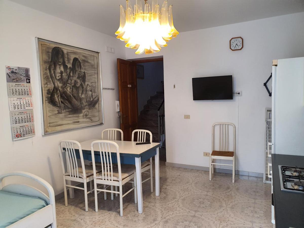Case Vacanza Armando "Lipari" カンネート 部屋 写真